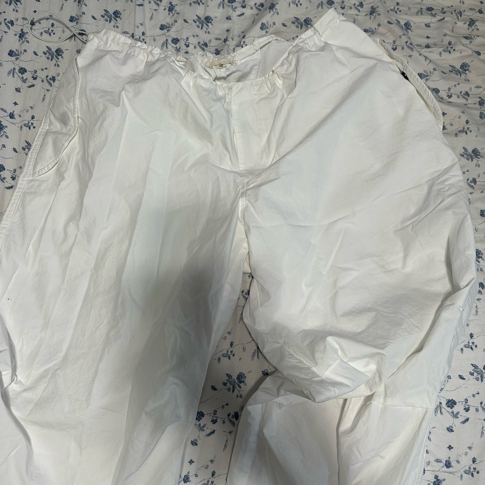 white low rise parachute pants size M